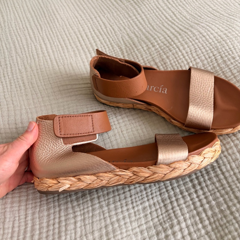 Pedro Garcia Platform Sandals Gold Espadrille Woven Heel - Picture 2 of 5